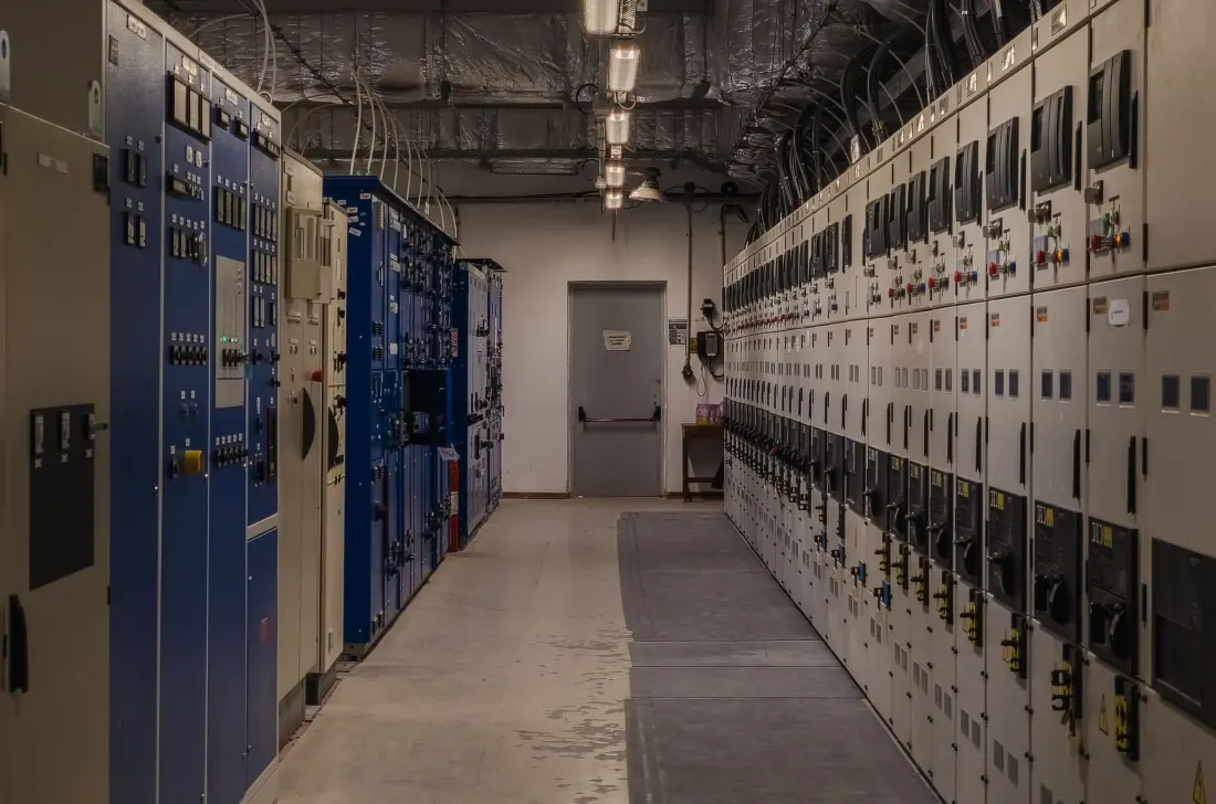 Elektrik taahhüt saha ve pano uygulaması